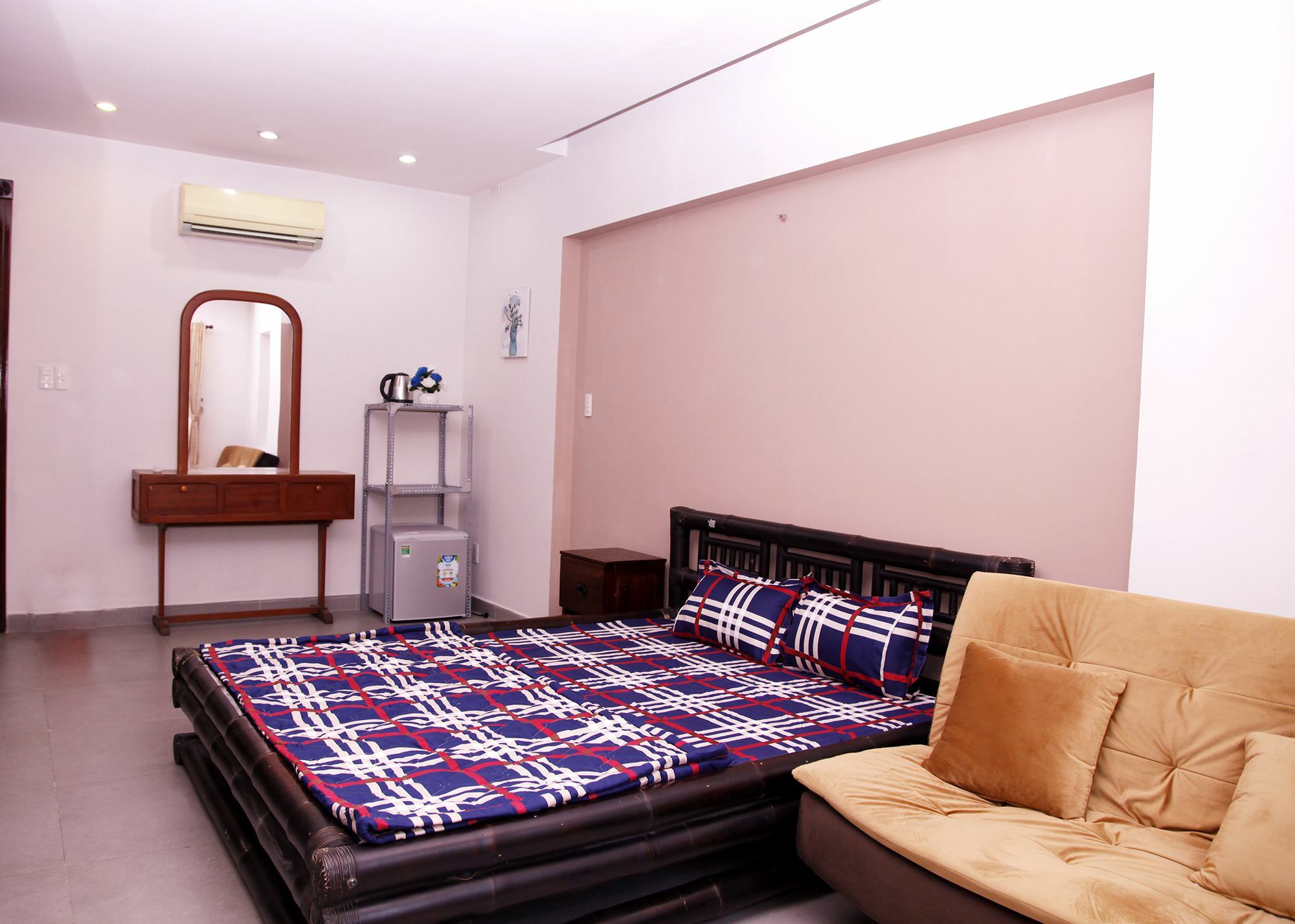 شقة Sakura Cafe مدينة هوشي منه المظهر الخارجي الصورة